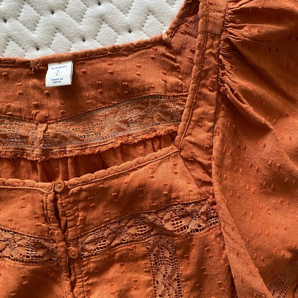 Old Navy Button Down Top - Picture 2 of 3